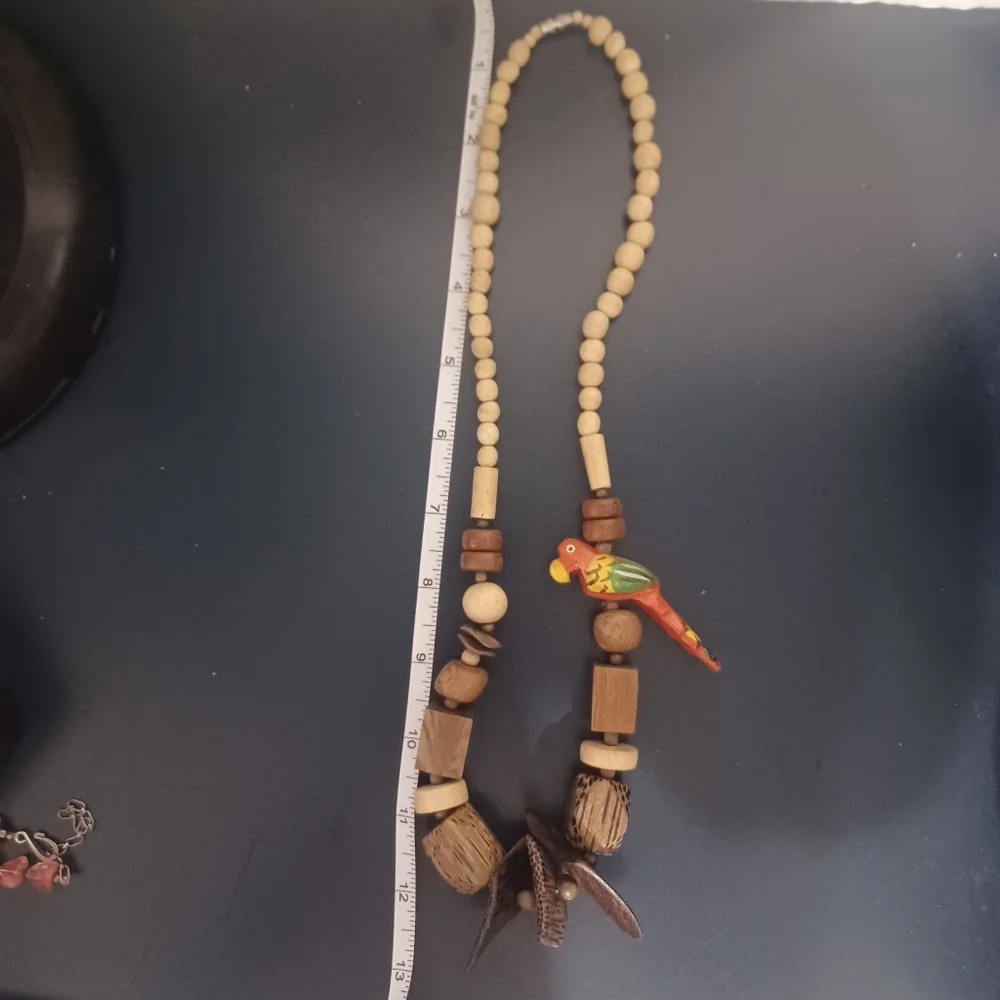Vintage Handcrafted Wooden Beaded Necklace with Parrot Charm - Picture 7 of 9